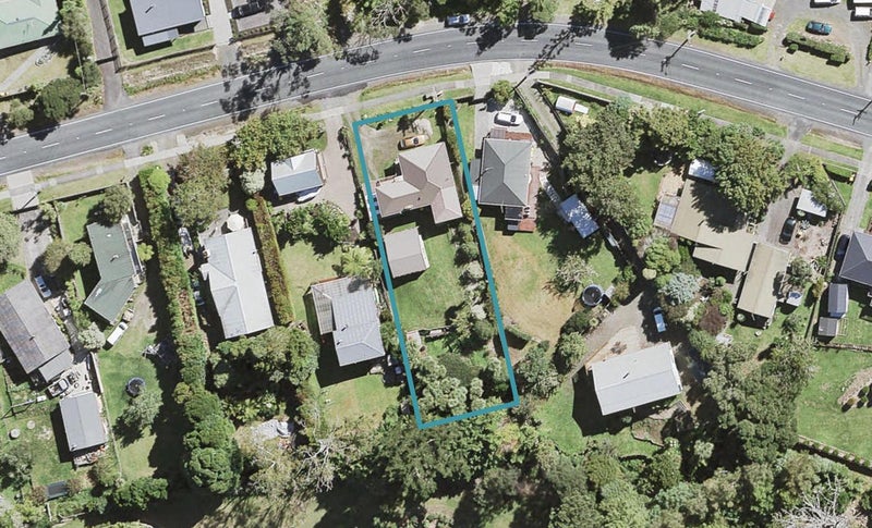 38 Mcentee Road, Waitakere, Auckland - Carousel 1