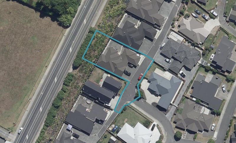 4 Swan Lane, Huntington, Hamilton - Carousel 1