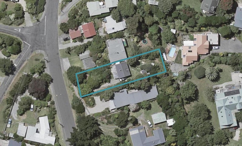 47 Tennis Court Road, Raumati South, Paraparaumu - Carousel 1