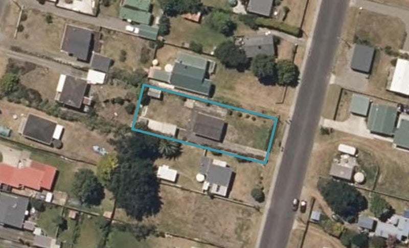 81 Kahukura Avenue, Waitarere Beach, Levin - Carousel 1