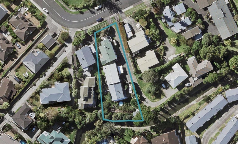 1/34 Wolsley Avenue, Milford, Auckland - Carousel 1