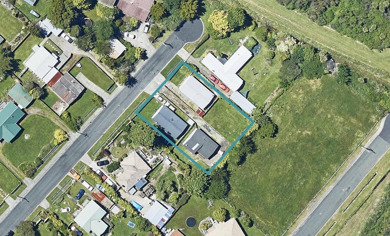 9C Wyndham Road, Hannahs Bay, Rotorua - Carousel 1