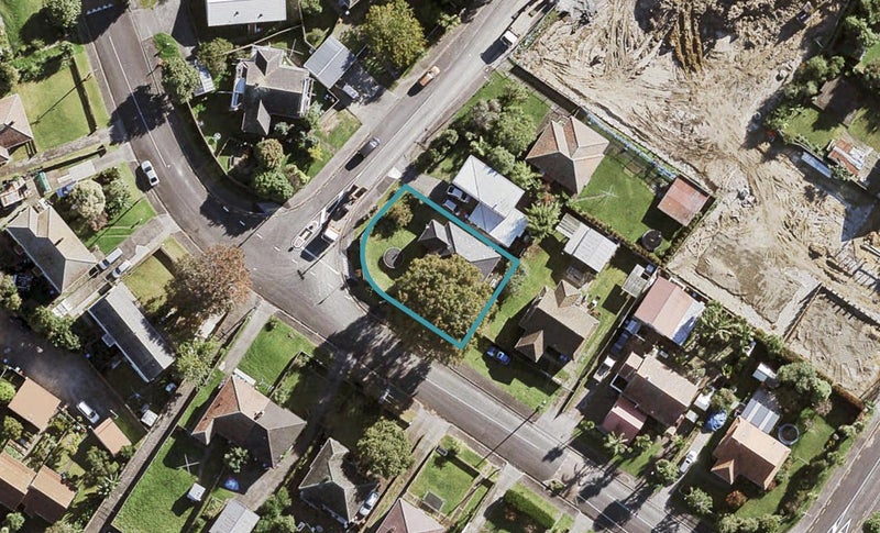 41 Herdman Street, Waterview, Auckland - Carousel 1