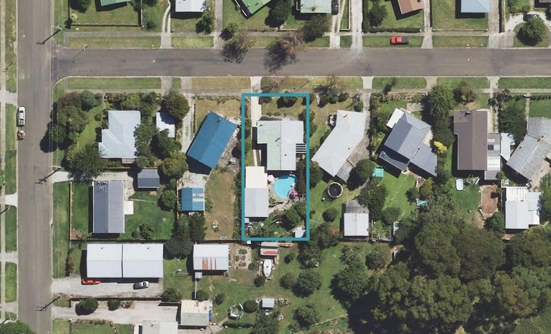 7 Einstein Street, Outer Kaiti, Gisborne - Carousel 1