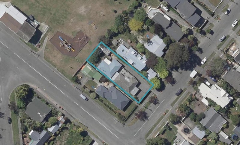 2/32 Clark Street, Sumner, Christchurch - Carousel 1
