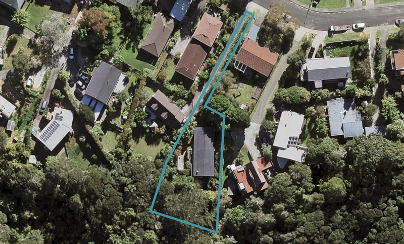 16 Morriggia Place, Bayview, Auckland - Carousel 1