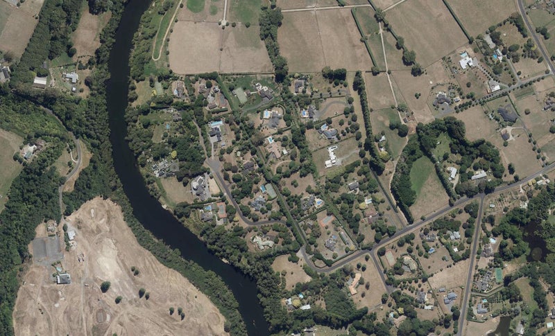 76B Te Awa Road, Tamahere, Hamilton - Carousel 1