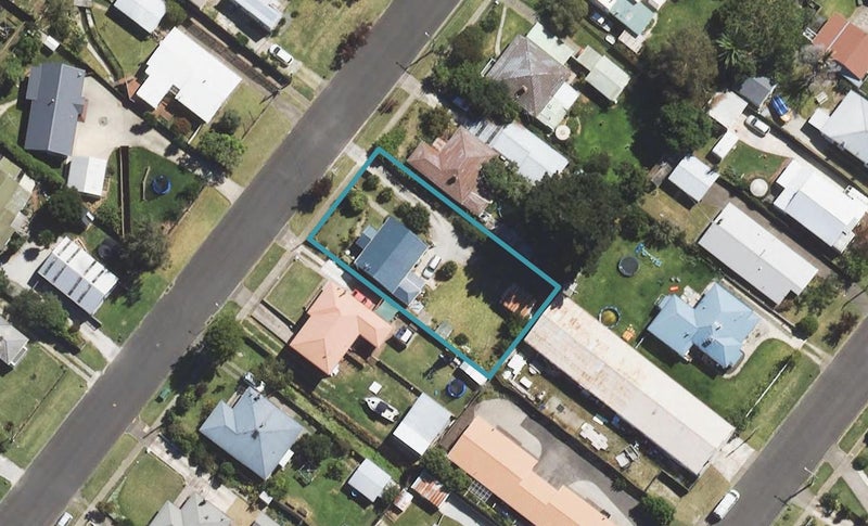 11 Elsthorpe Avenue, Mangapapa, Gisborne - Carousel 1