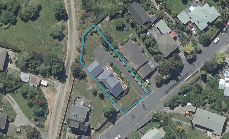 40 Fulton Road, Glenleith, Dunedin - Carousel 1