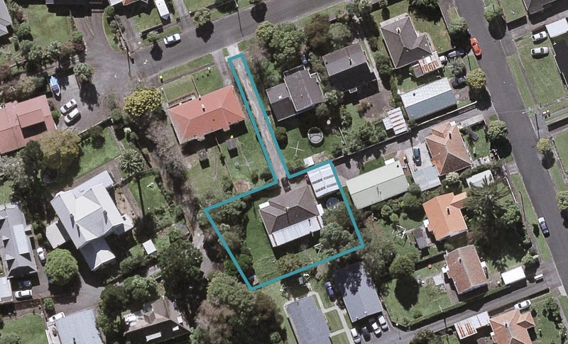 19A Maranui Street, Welbourn, New Plymouth - Carousel 1