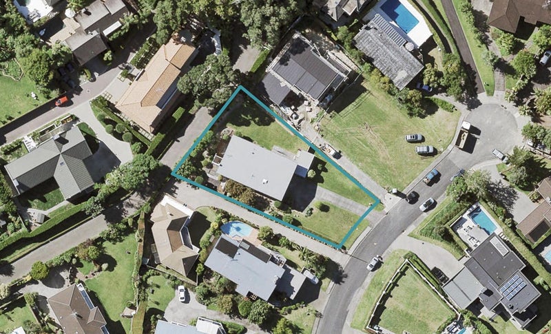 12 Burford Place, Mellons Bay, Auckland - Carousel 1