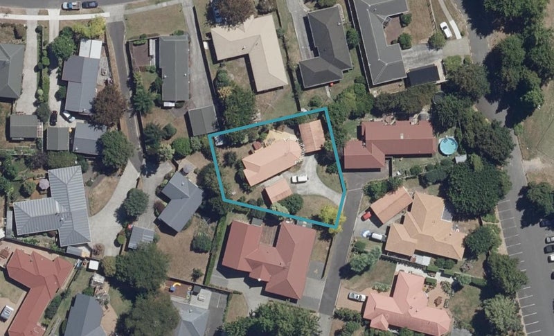 13 Halcione Close, Flagstaff, Hamilton - Carousel 1