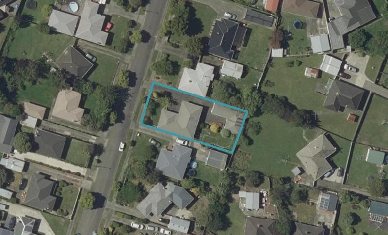 16 Nottingham Avenue, Awapuni, Palmerston North - Carousel 1