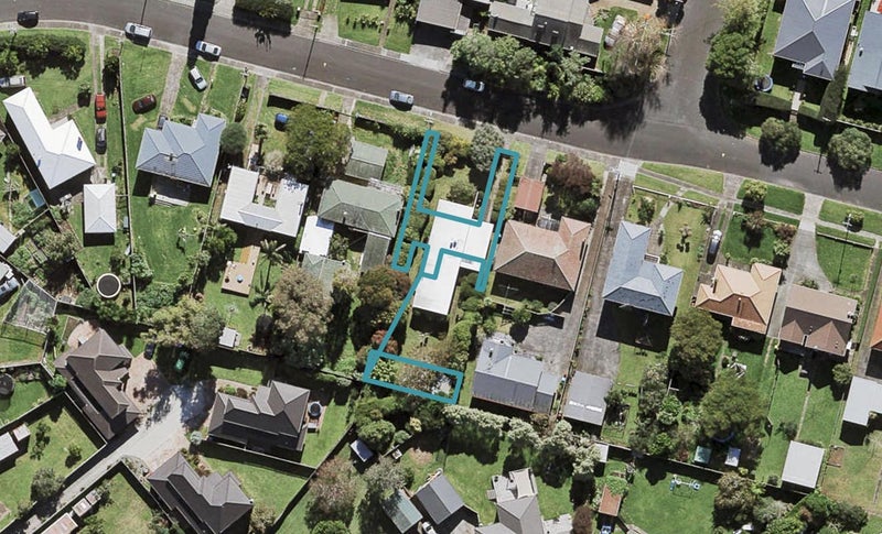 6/133 Haverstock Road, Sandringham, Auckland - Carousel 1
