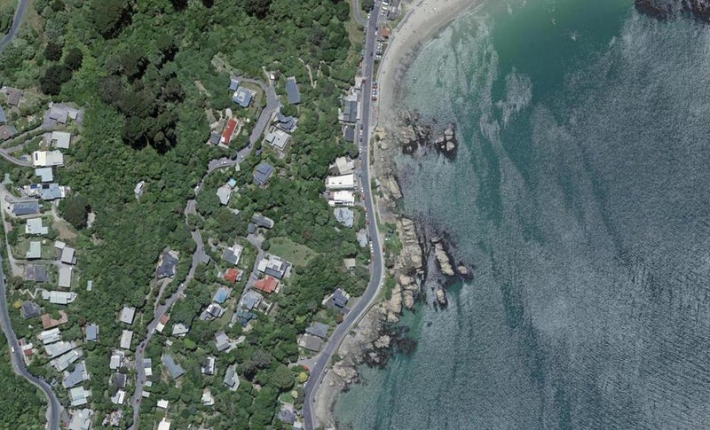 487 Karaka Bay Road, Karaka Bays, Wellington - Carousel 1