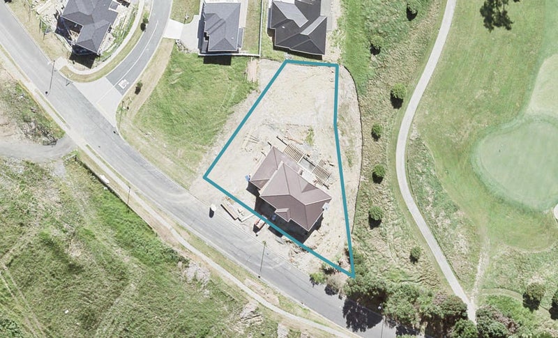 107 Pinecrest Drive, Gulf Harbour, Whangaparāoa - Carousel 1