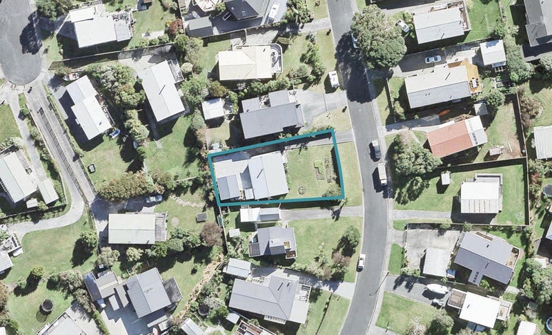 25 Kauri Crescent, Snells Beach, Snells Beach - Carousel 1