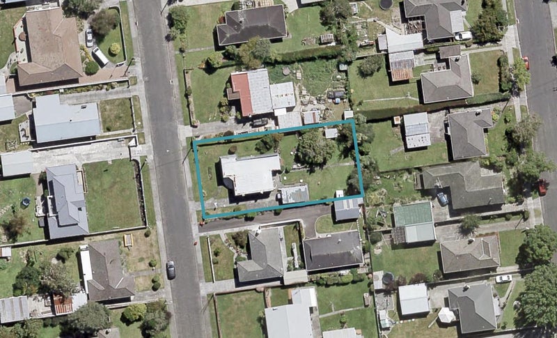 48 Golders Road, Elderslea, Upper Hutt - Carousel 1