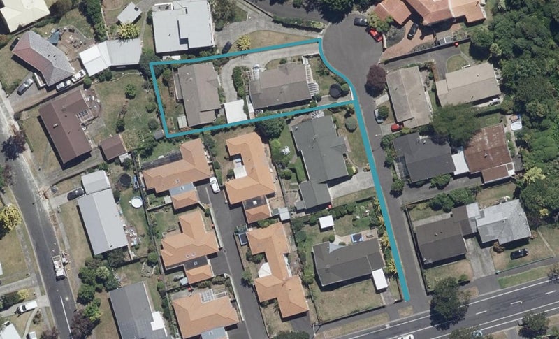 111B Clarkin Road, Fairfield, Hamilton - Carousel 1