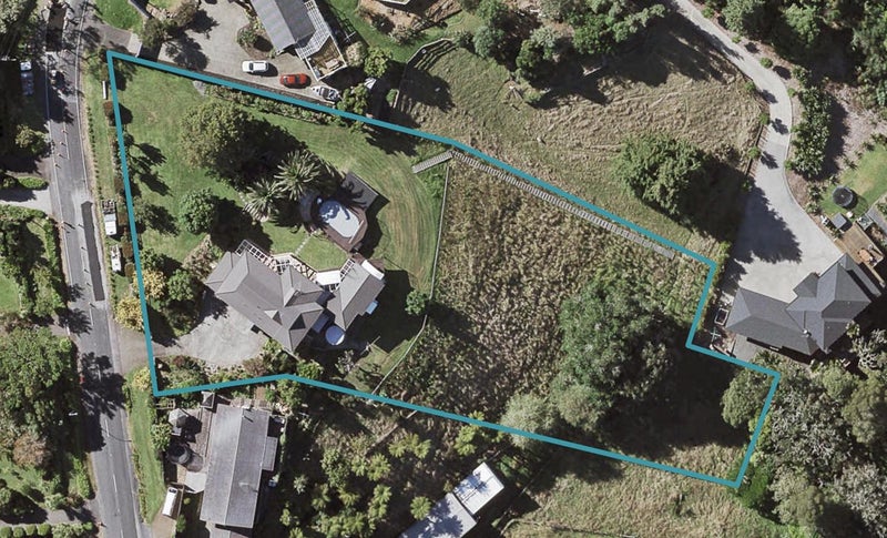 235 Point View Drive, Dannemora, Auckland - Carousel 1