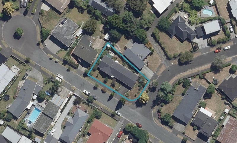 14 Samuel Place, Queenwood, Hamilton - Carousel 1