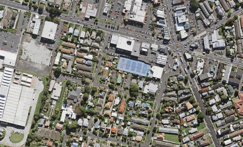 7/7 Erson Avenue, Royal Oak, Auckland - Carousel 1