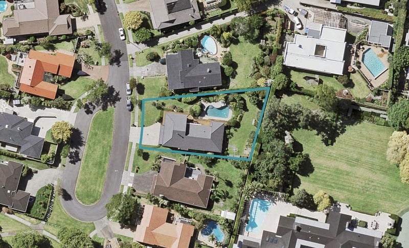38 Caithness Place, Farm Cove, Auckland - Carousel 1