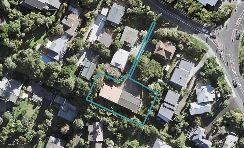 1/0 Carlisle Road, Browns Bay, Auckland - Carousel 1