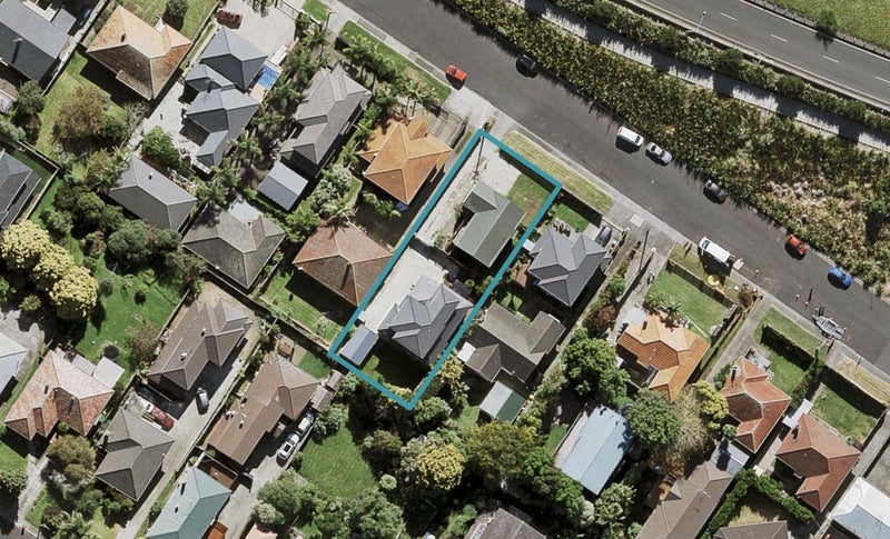 12A Melrose Road East, Hillsborough, Auckland - Carousel 1