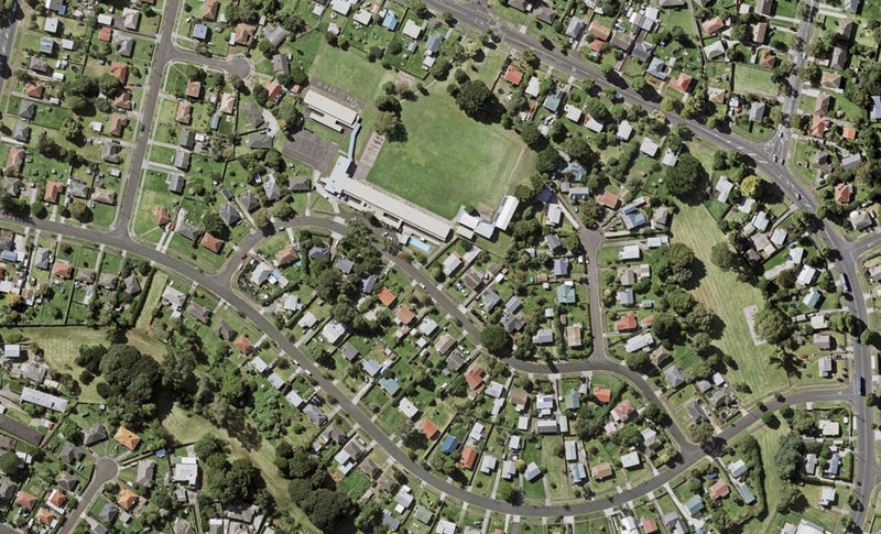 2/12 Taratoa Street, Point England, Auckland - Carousel 1