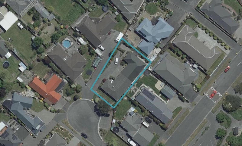 1/6 Goodall Place, Redwood, Christchurch - Carousel 1