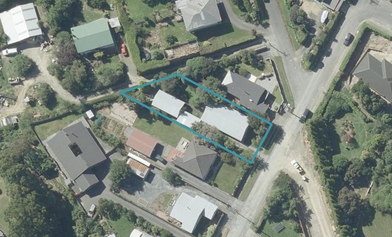 137 Manapouri Street, Maia, Dunedin - Carousel 1