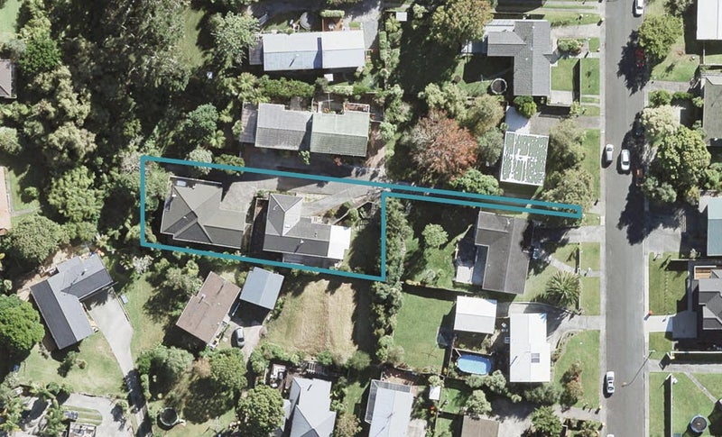 1/10 Mawson Avenue, Torbay, Auckland - Carousel 1