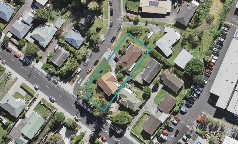 2/1 Sunnyfield Crescent, Glenfield, Auckland - Carousel 1