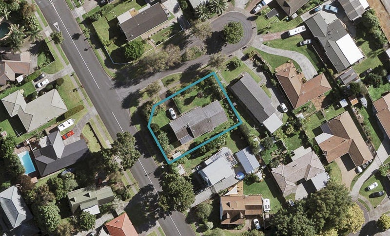 1 Kamulla Court, Conifer Grove, Takanini - Carousel 1
