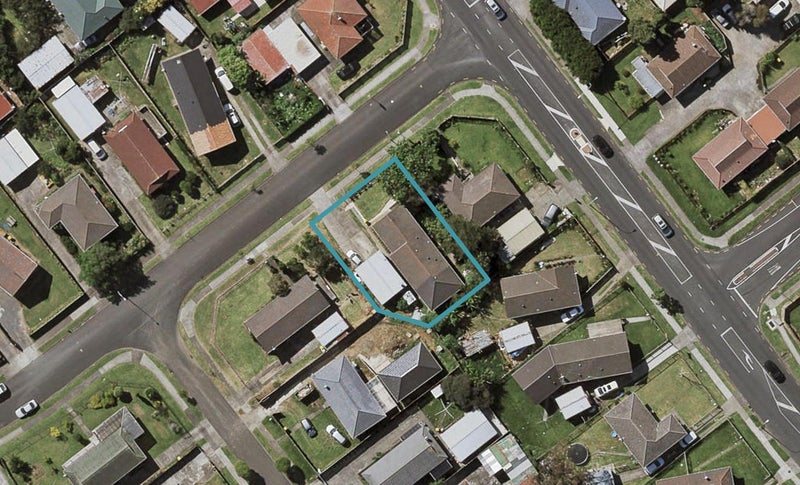 4 Flinders Place, Otara, Auckland - Carousel 1