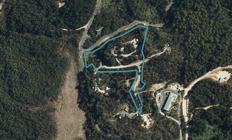 4 Tokongawa Drive, Kaiteriteri - Carousel 1