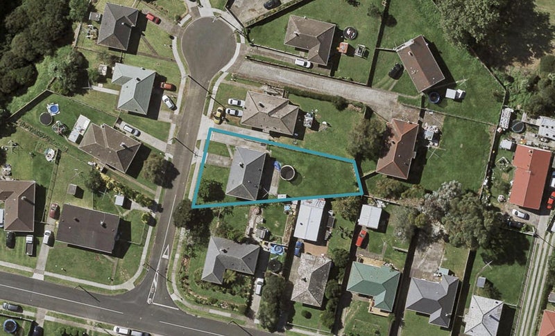 3 Oroua Place, Otara, Auckland - Carousel 1