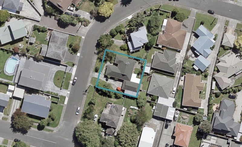 17 Avalon Crescent, Avalon, Lower Hutt - Carousel 1