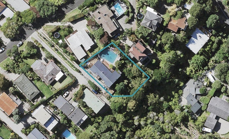 67 Braemar Road, Castor Bay, Auckland - Carousel 1