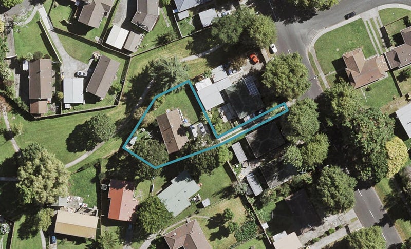 7 Redcrest Avenue, Red Hill, Papakura - Carousel 1