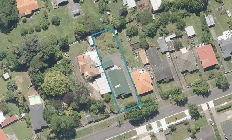7 Willis Street, Whanganui East, Whanganui - Carousel 1
