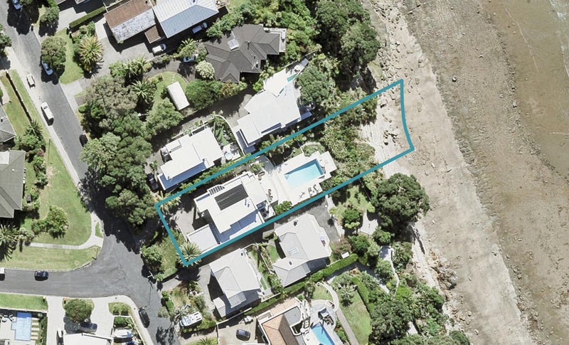 54 Sharon Road, Waiake, Auckland - Carousel 1