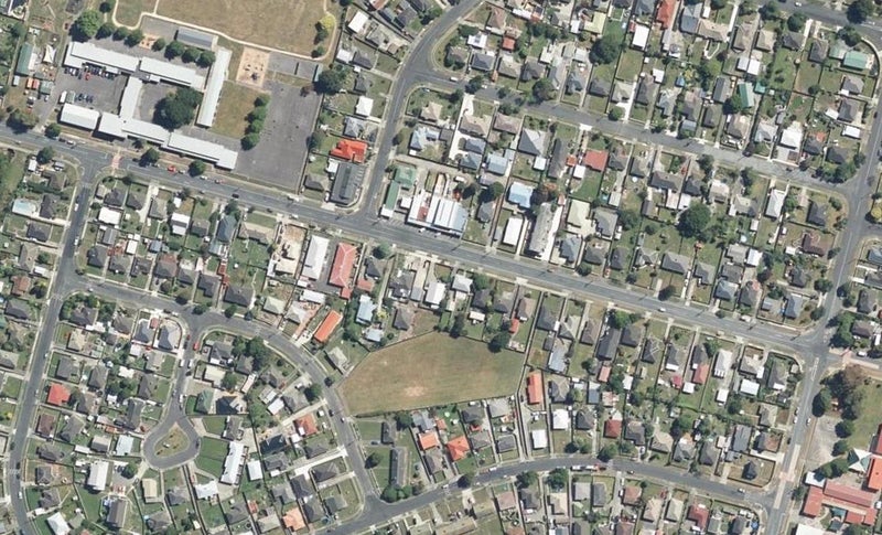 90 Rata Street, Naenae, Lower Hutt - Carousel 1