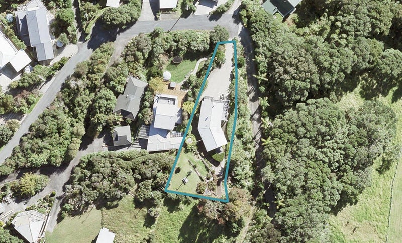 16 Barr Road, Mahurangi West, Warkworth - Carousel 1