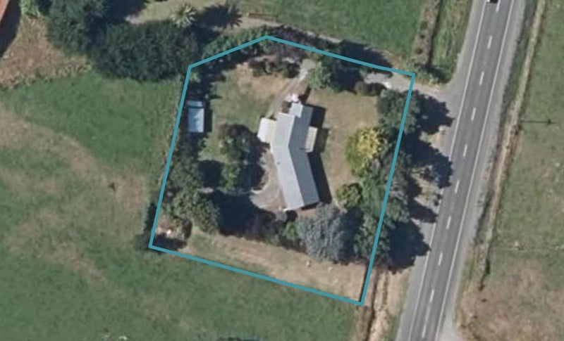 1073 State Highway 1, Himatangi, Foxton - Carousel 1