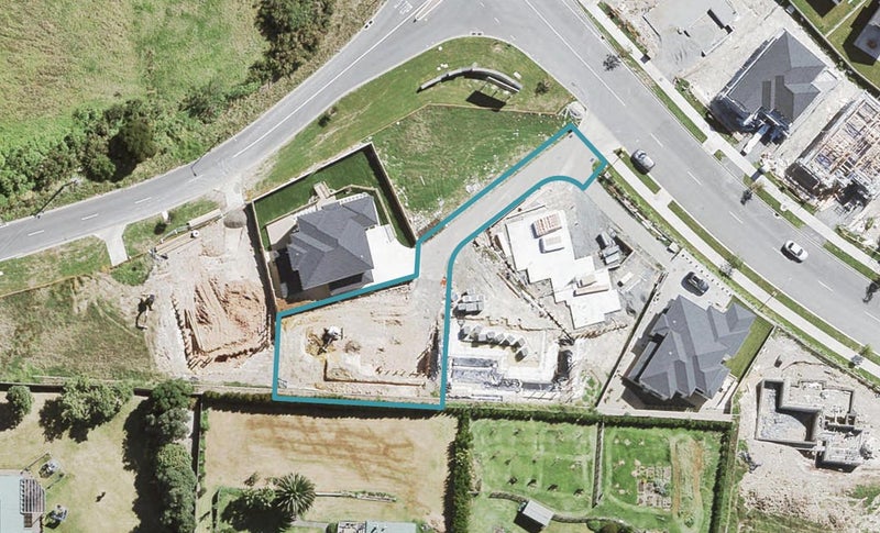 6 Mettam Drive, Swanson, Auckland - Carousel 1