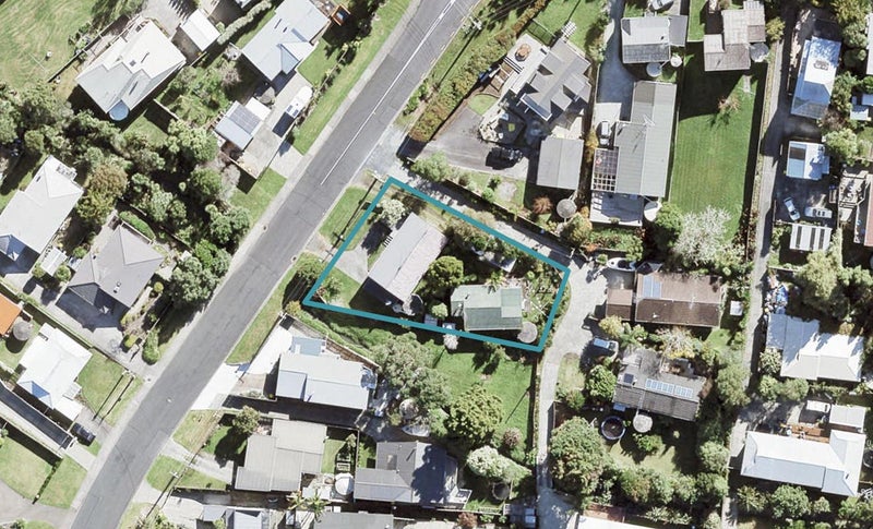 9 Langton Road, Stanmore Bay, Whangaparaoa - Carousel 1