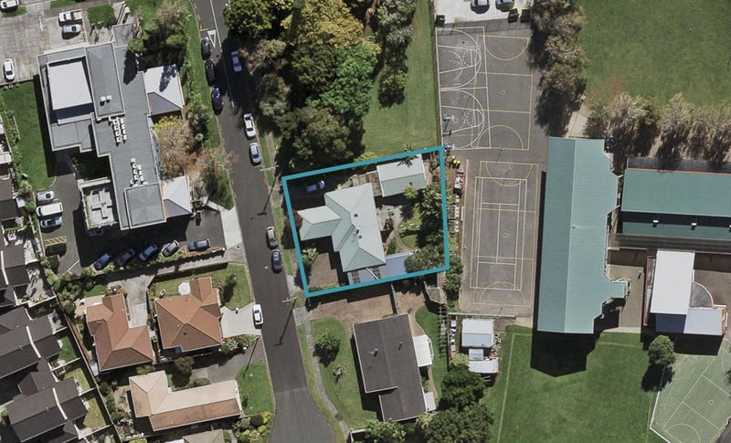 4 Mahon Place, Papatoetoe, Auckland - Carousel 1