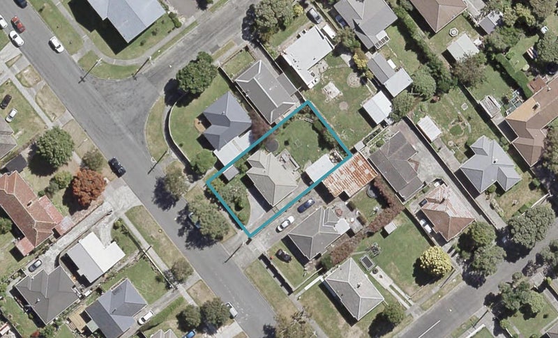 41 Guthrie Street, Waterloo, Lower Hutt - Carousel 1
